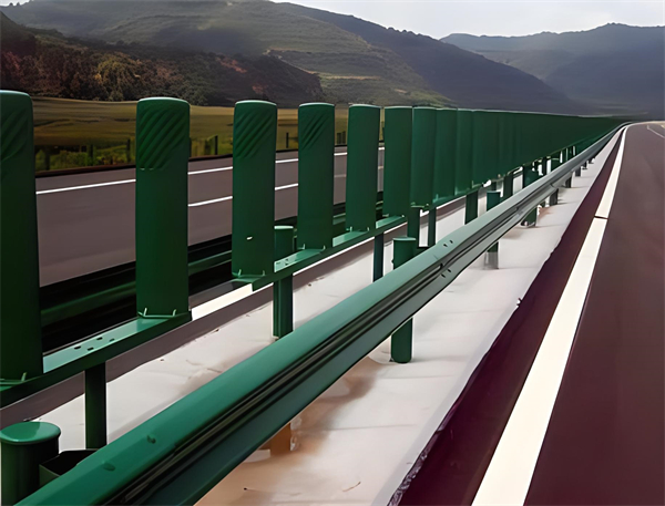 宝鸡三波护栏板在高速公路的应用